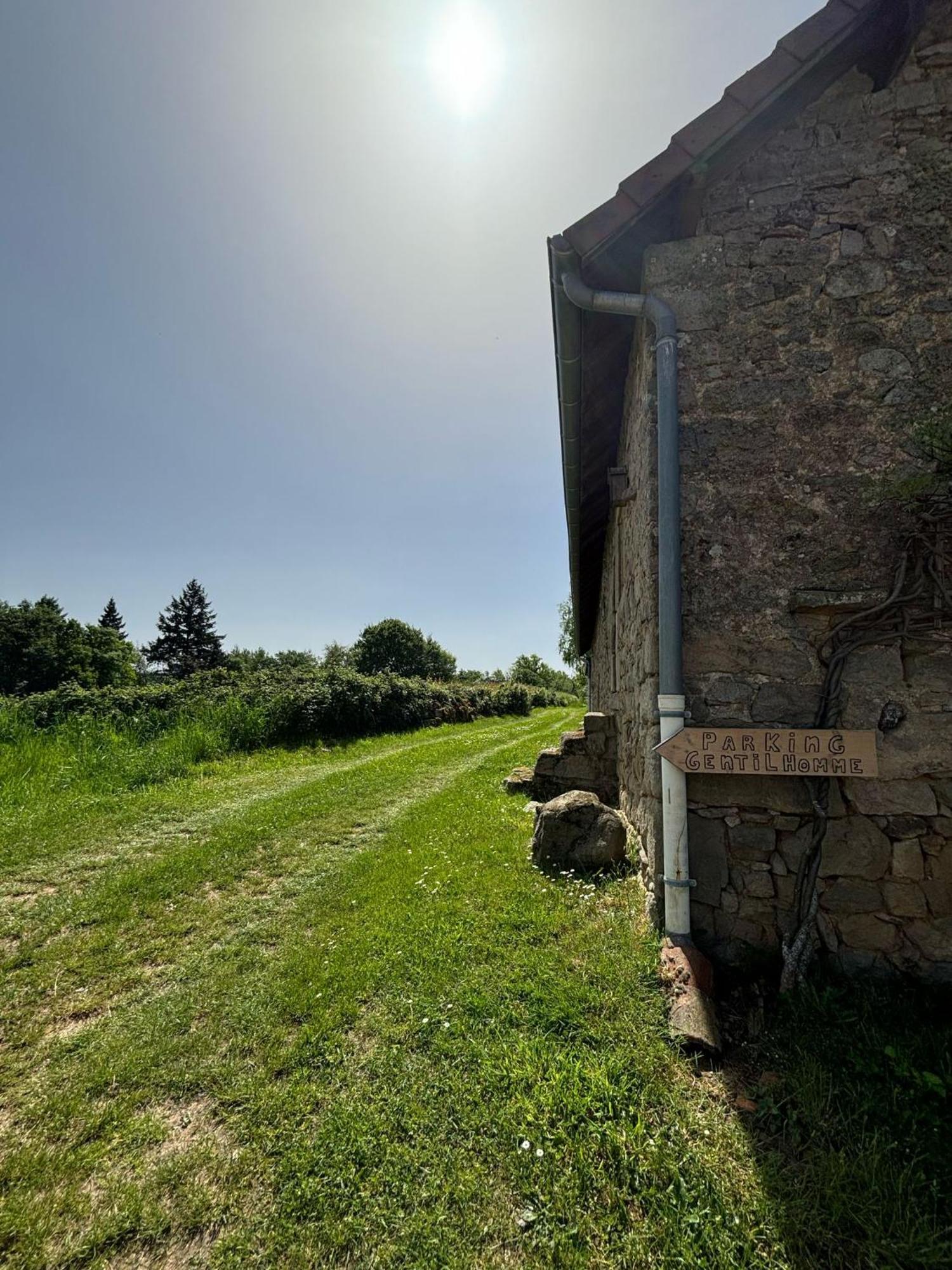 Gentilhomme Villa La Vineuse sur Fregande Rum bild
